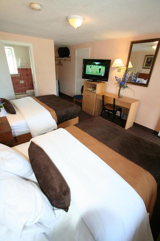 Campbellford River Inn الغرفة الصورة