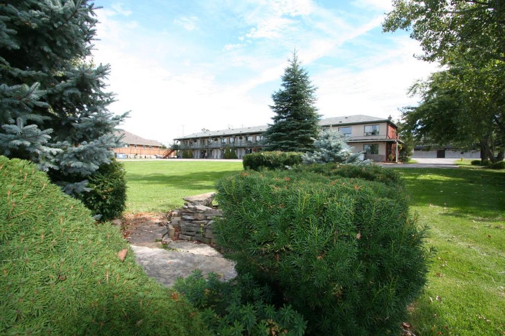 Campbellford River Inn المظهر الخارجي الصورة