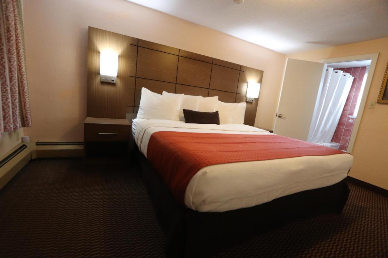 Campbellford River Inn المظهر الخارجي الصورة